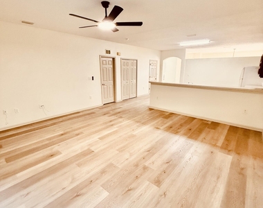 3206 Tarpon Avenue Se - Photo Thumbnail 8