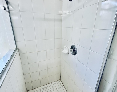 3206 Tarpon Avenue Se - Photo Thumbnail 15