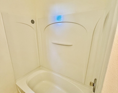 3206 Tarpon Avenue Se - Photo Thumbnail 23