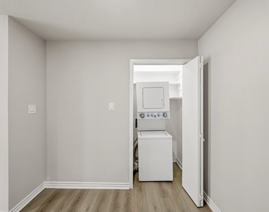 12955 Woodforest Boulevard - Photo Thumbnail 15