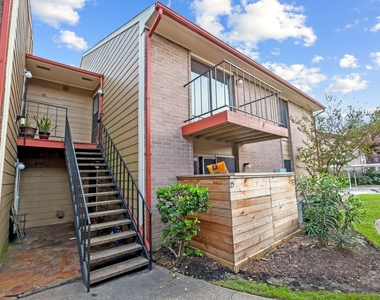 12955 Woodforest Boulevard - Photo Thumbnail 10