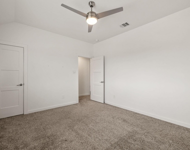 125 Aurora Springs Drive - Photo Thumbnail 28