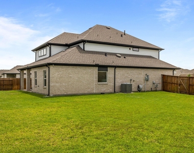 125 Aurora Springs Drive - Photo Thumbnail 32