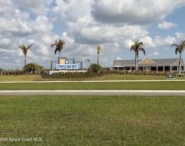 1434 Garabaldi Circle Se - Photo Thumbnail 17