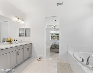 3089 Ribbon Grass Drive - Photo Thumbnail 14