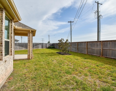 2526 Seedling Street - Photo Thumbnail 30
