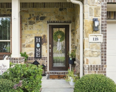 118 Shadow Springs Trail - Photo Thumbnail 2