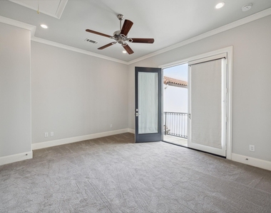 114 Calle Catalina Place - Photo Thumbnail 31