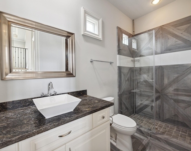 114 Calle Catalina Place - Photo Thumbnail 32
