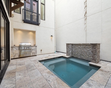 114 Calle Catalina Place - Photo Thumbnail 16