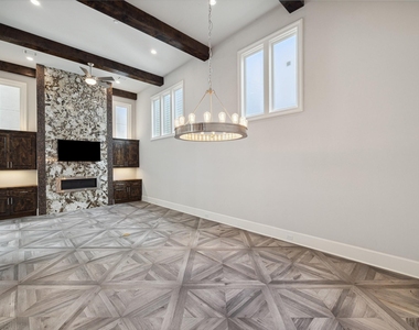 114 Calle Catalina Place - Photo Thumbnail 11
