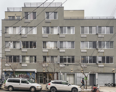 286 Stanhope St - Photo Thumbnail 11