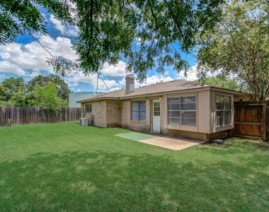1823 Pewter Court - Photo Thumbnail 23