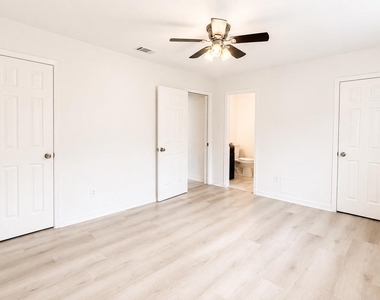 1823 Pewter Court - Photo Thumbnail 20