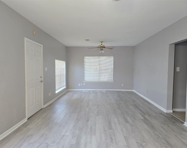 4142 Alvin Street - Photo Thumbnail 2