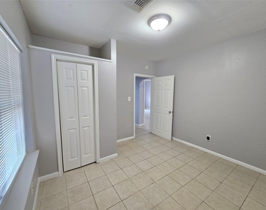 4142 Alvin Street - Photo Thumbnail 10