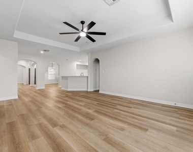 4432 Mae Street - Photo Thumbnail 13