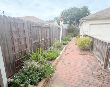 29708 Parliament Hills Drive - Photo Thumbnail 18