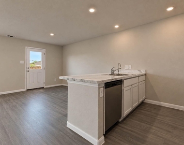 68 Road 51026 - Photo Thumbnail 6