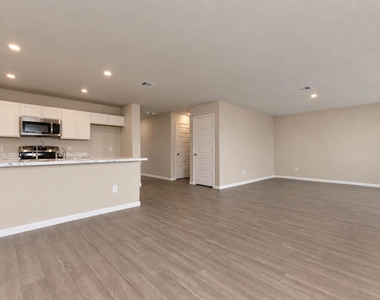 68 Road 51026 - Photo Thumbnail 11