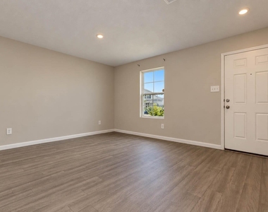 68 Road 51026 - Photo Thumbnail 18
