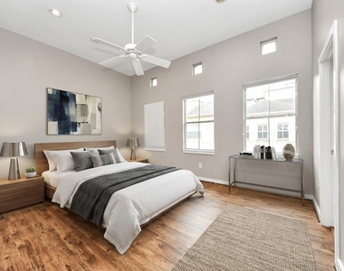 1112 Columbus Street - Photo Thumbnail 21
