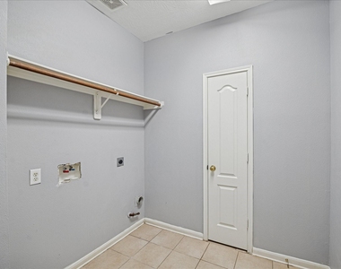 17610 Forest Haven Trail - Photo Thumbnail 15