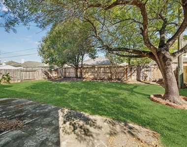 17610 Forest Haven Trail - Photo Thumbnail 23