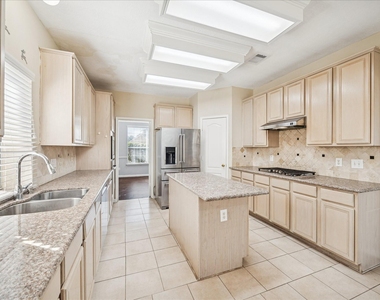 17610 Forest Haven Trail - Photo Thumbnail 7