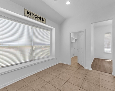 14823 Yellow Begonia Drive - Photo Thumbnail 28