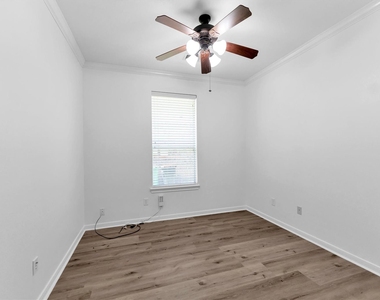 14823 Yellow Begonia Drive - Photo Thumbnail 37
