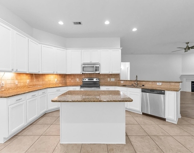14823 Yellow Begonia Drive - Photo Thumbnail 24