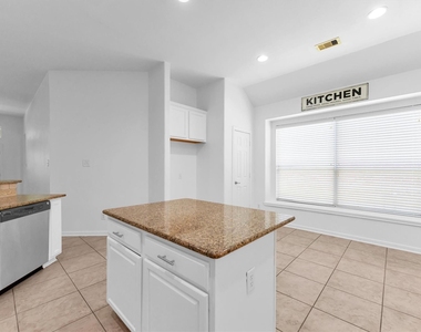 14823 Yellow Begonia Drive - Photo Thumbnail 25