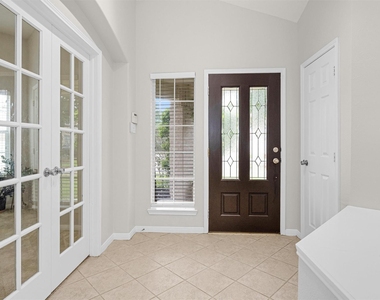 2614 Easton Springs Court - Photo Thumbnail 6
