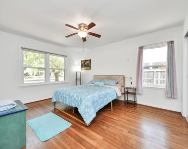 5139 Beechnut Street - Photo Thumbnail 24