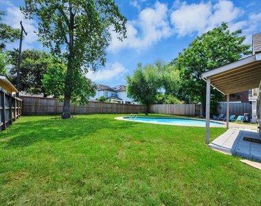 5139 Beechnut Street - Photo Thumbnail 34