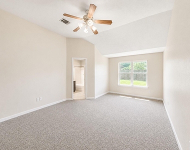 1711 Dixon Lane - Photo Thumbnail 7