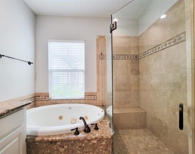 2418 Ralph Street - Photo Thumbnail 28