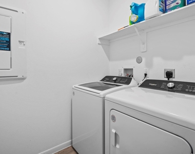 334 Paso Fino Drive - Photo Thumbnail 7