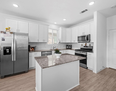 334 Paso Fino Drive - Photo Thumbnail 3