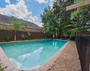 6110 Tam O Shanter Lane - Photo Thumbnail 1