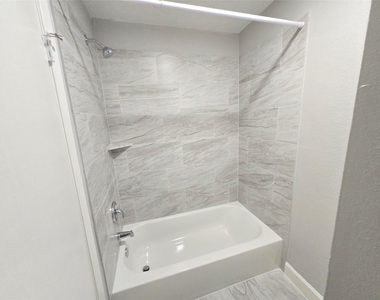 8101 Amelia Road - Photo Thumbnail 14