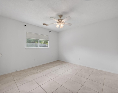 19635 Vernier Woods Lane - Photo Thumbnail 19