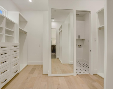 1911 Lauderdale Street - Photo Thumbnail 17