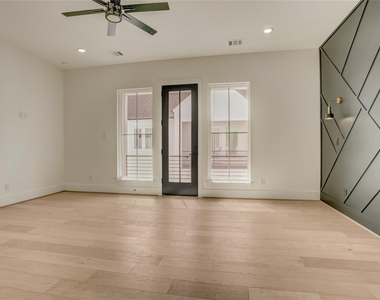 1911 Lauderdale Street - Photo Thumbnail 13