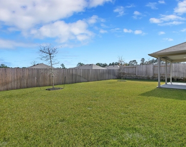 6212 Hendricks Harbor Drive - Photo Thumbnail 33