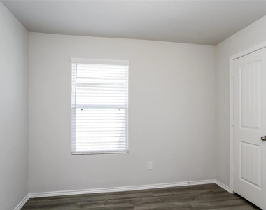 22395 Dominguez Drive - Photo Thumbnail 9