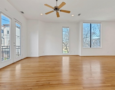 731 Reinerman Street - Photo Thumbnail 7