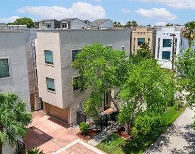731 Reinerman Street - Photo Thumbnail 2