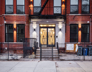 1027 Putnam Ave - Photo Thumbnail 11